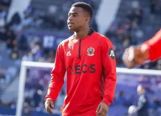 Moukoko, van voetbalgenie naar verloren toekomst